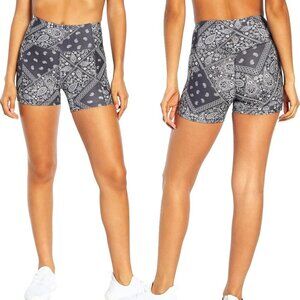 Jessica Simpson Sportswear Women's Tummy Control Hottie Short - Size XS - NWT